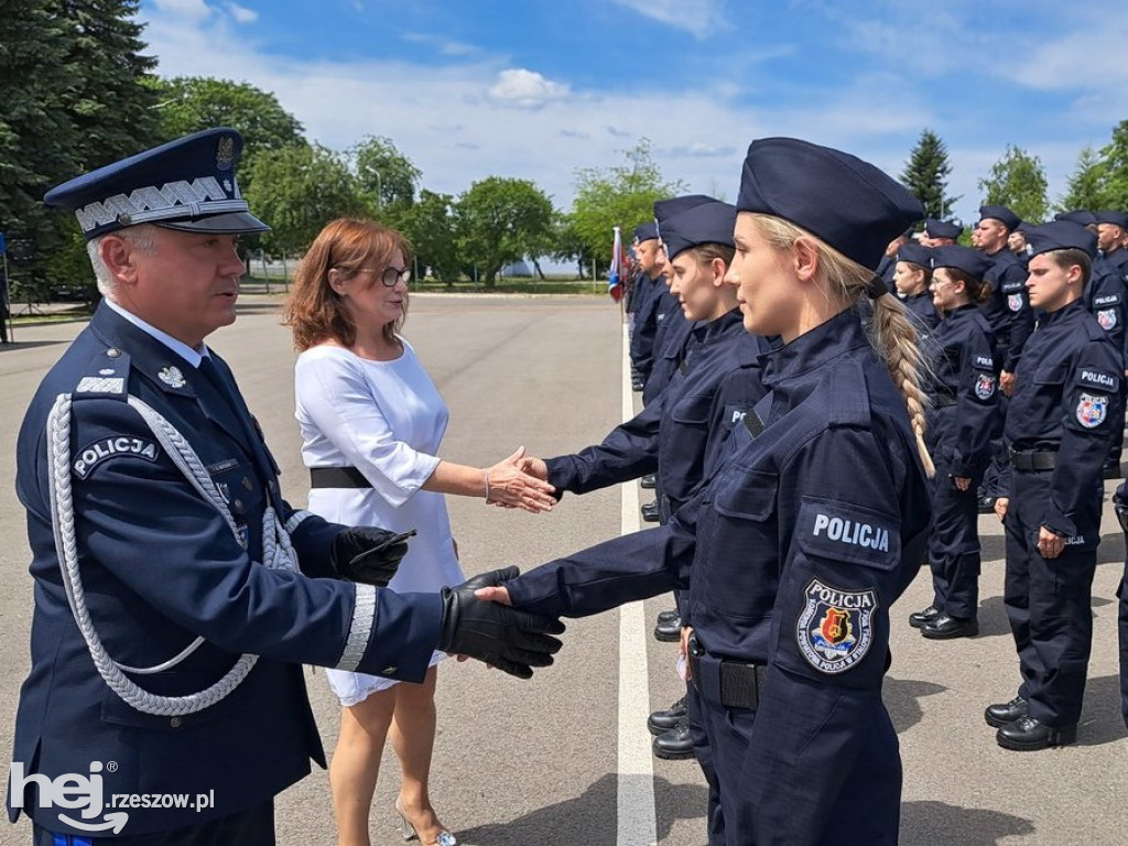 Ślubowanie policjantów