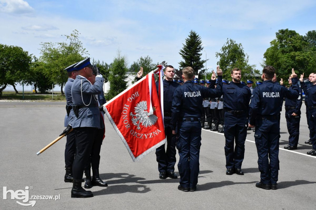 Ślubowanie policjantów