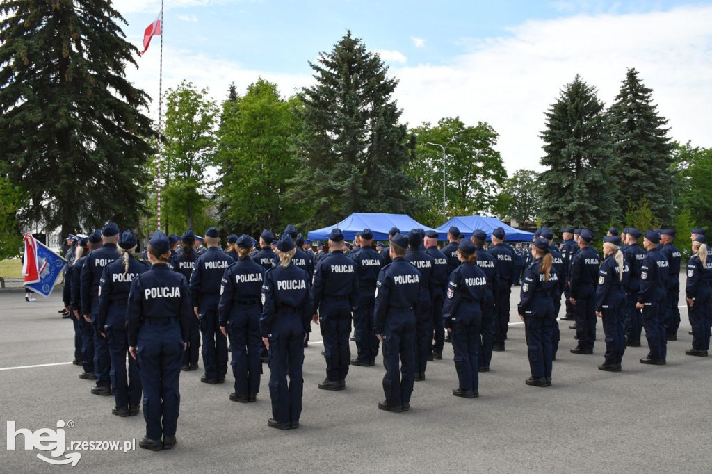 Ślubowanie policjantów