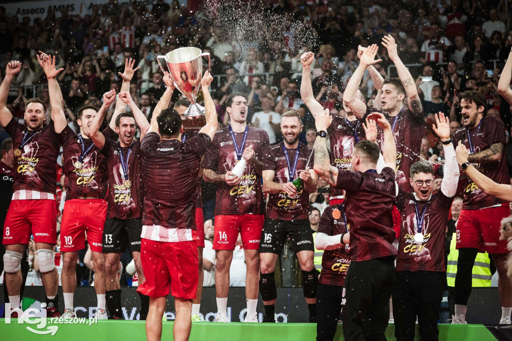 Asseco Resovia Rzeszów z Pucharem CEV