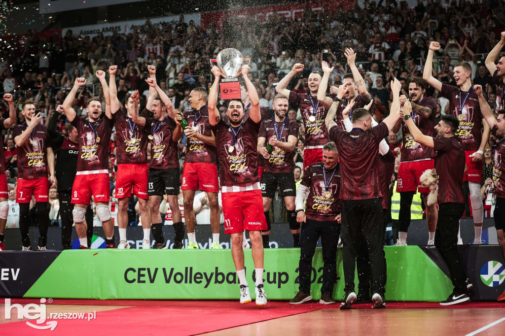 Asseco Resovia Rzeszów z Pucharem CEV