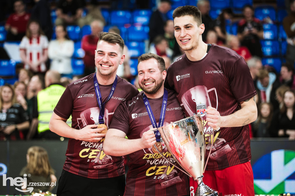 Asseco Resovia Rzeszów z Pucharem CEV