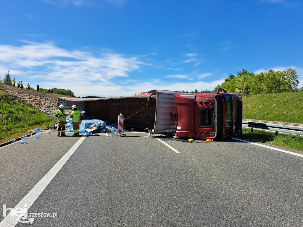 Zablokowana autostrada A4 Kraków - Rzeszów