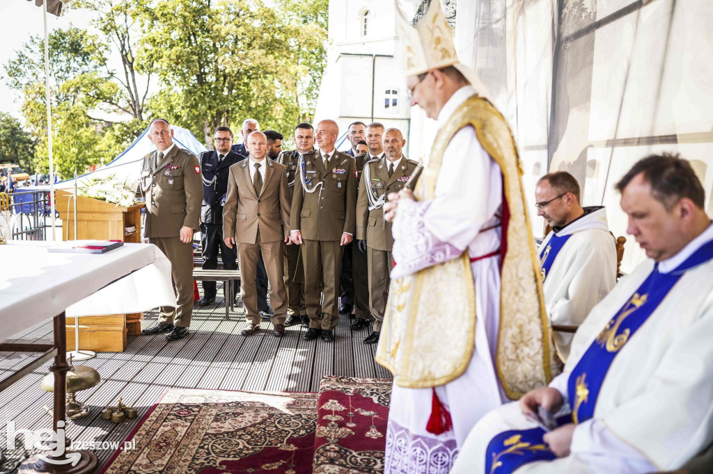 Pielgrzymka mundurowych z Podkarpacia