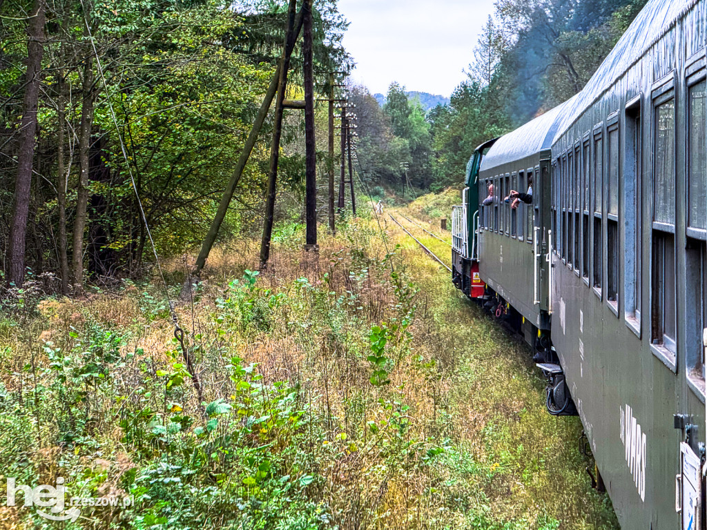 Pociągiem RETRO w BIESZCZADY