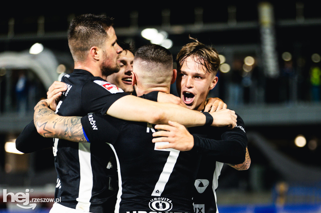 Stal Rzeszów - Ruch Chorzów