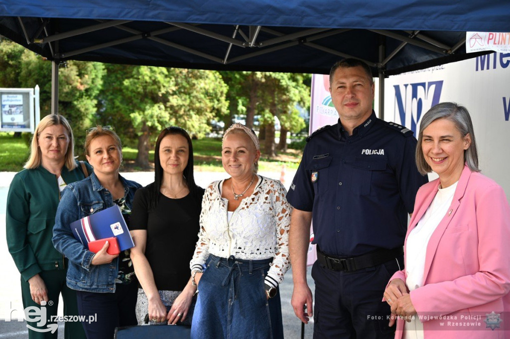 Konferencja prozdrowotna dla policjantek i pracownic cywilnych podkarpackiego garnizonu