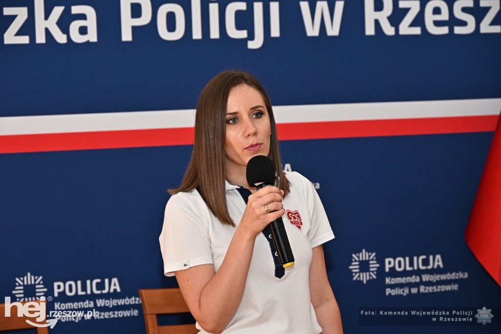 Konferencja prozdrowotna dla policjantek i pracownic cywilnych podkarpackiego garnizonu