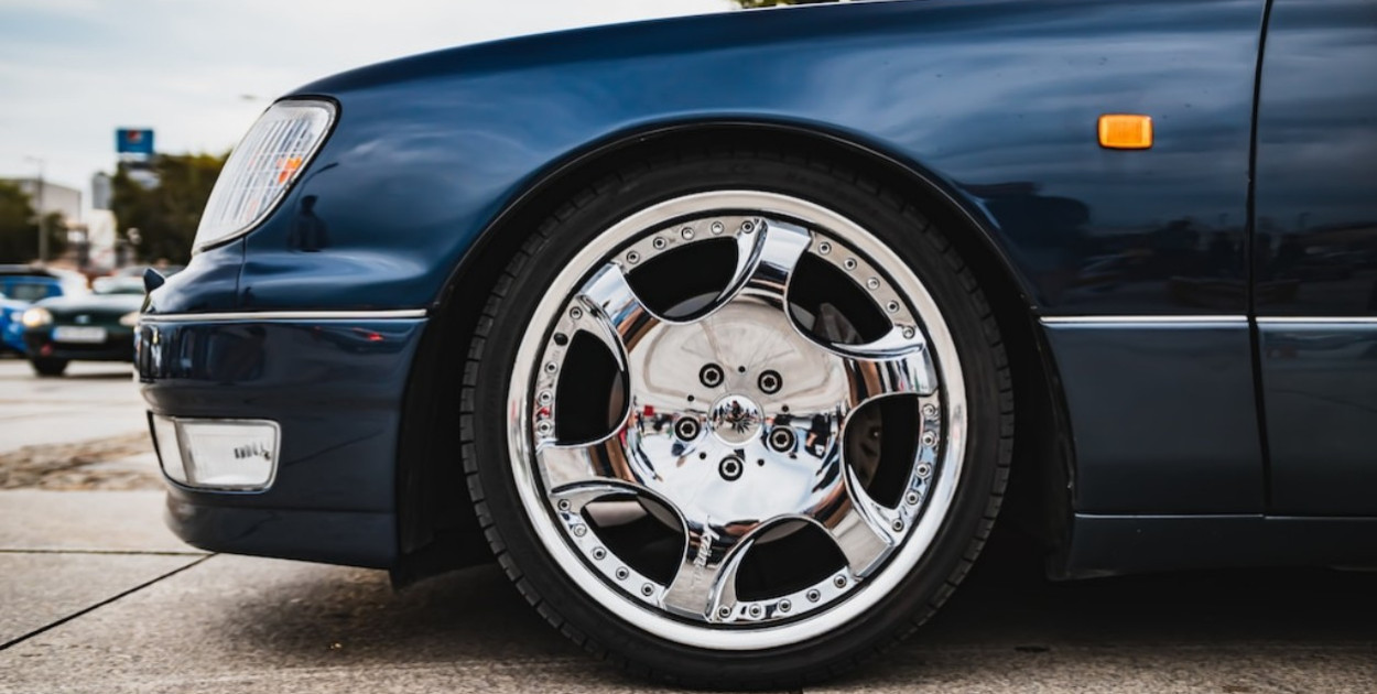 Czy dystanse do felg są bezpieczne?