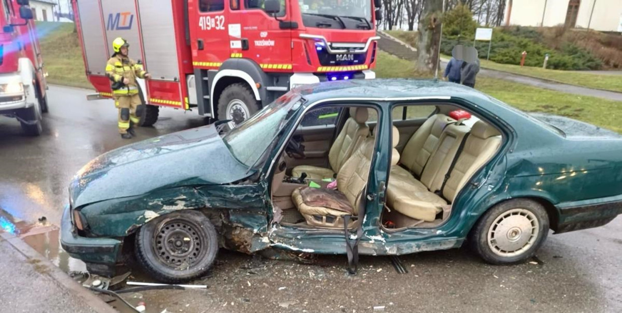 Groźny wypadek w Haczowie. Kierowcy w szpitalach