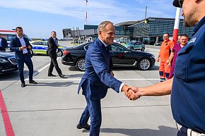 Donald Tusk spotkał się z premierem Irlandii-310