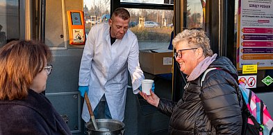 Autobus dla potrzebujących wyjechał na ulice Rzeszowa-21908