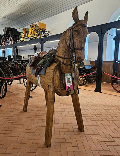 Muzeum-Zamku w Łańcucie zaprasza na ułańskie pokazy turniejowe-25696