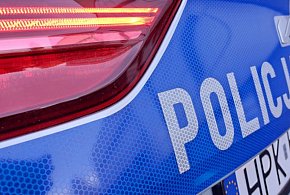 Dachował i uciekł. Zostawił rannych pasażerów-25743