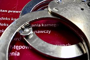 Groził komornikowi i pracownikowi kancelarii. Trafił do aresztu-26484