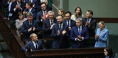 Sejm udzielił wotum zaufania rządowi Donalda Tuska-26529