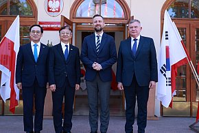 Nowa umowa na czołgi K2 coraz bliżej. "Wzmocnić polski przemysł zbrojeniowy"-27038