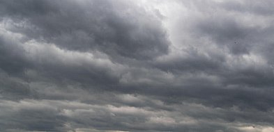 Niż znad Bałkanów przyniesie we wtorek intensywne opady deszczu-27090