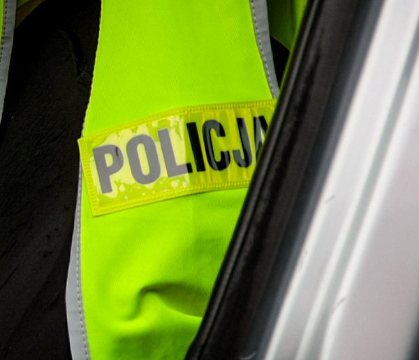 Linie produkcyjne, magazyny, ciężarówki. Policja rozbiła cały przemysł-27120