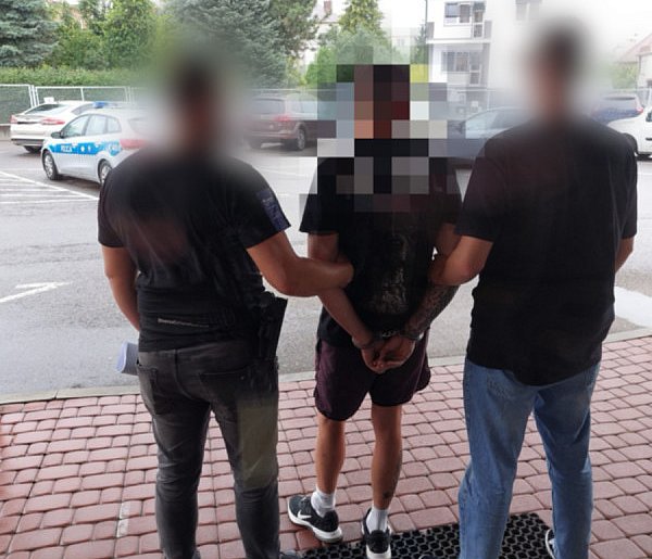 Pijany doprowadził do wypadku. Uciekł z miejsca-27233
