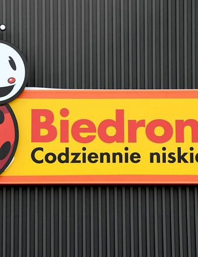 UOKiK: zarzuty dla właściciela Biedronki za zmowę z firmami transportowymi-27259