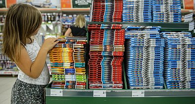 13 proc. rodziców na wyprawkę szkolną przeznaczy do 300 zł-27936