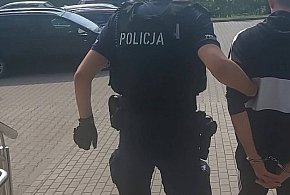 Poszukiwali 15-latki, znaleźli narkotyki-28344