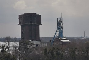 Pięcioletnie urlopy i nawet 170 tys. zł odprawy. Zmiany dla dużej grupy-28649