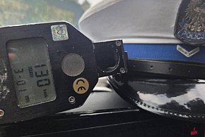 Pędził w zabudowany. Pożegnał się z prawem jazdy-29376