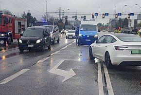 Zderzenie sześciu pojazdów. Jedna osoba ranna-29571