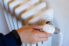 Kaloryfer zakręcony? I tak zapłacisz. Nowe prawo uderzy w lokatorów-30134