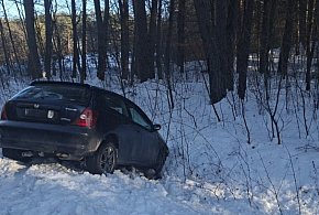 Kierowca hondy z 4 promilami! Wpadł do rowu
