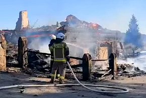 Pożar obiektu wypoczynkowego w Bieszczadach!