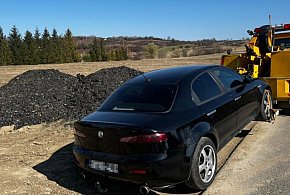 Pijany 24-latek pędził Alfą Romeo