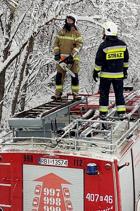 Zima w Bieszczadach: trudne warunki-451