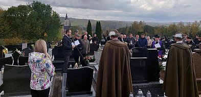 W Futomie uczczono pamięć Julianny i Adolfa Mierzwów-29415