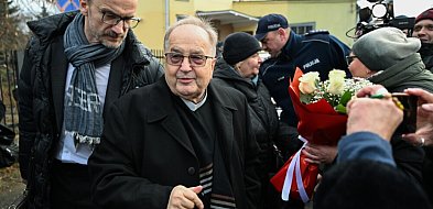 Ojciec Tadeusz Rydzyk stawił się na przesłuchanie w prokuraturze w Rzeszowie-30632