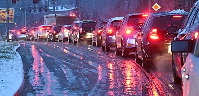 IMGW ostrzega: marznące opady deszczu powodujące gołoledź w dziewięciu województwa-30976