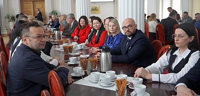 Rekordowe środki na asystencję osobistą na Podkarpaciu-31225