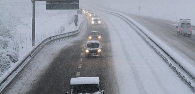 GDDKiA apeluje o ostrożną jazdę; błoto pośniegowe w 13 województwach-31273
