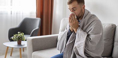 Rośnie liczba osób chorujących na grypę