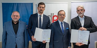 Podpisano umowę na budowę obwodnicy Tyczyna. Inwestycja za ponad 56 mln zł