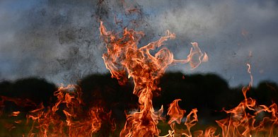 W weekend doszło do 215 pożarów traw