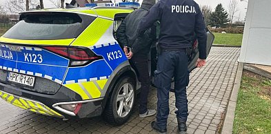 Policjanci zatrzymali wandala recydywistę