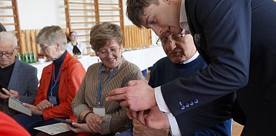 Rzeszowscy licealiści stworzyli chatbota dla seniorów