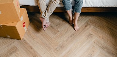 Dlaczego warto użyć podkładu pod panele winylowe?