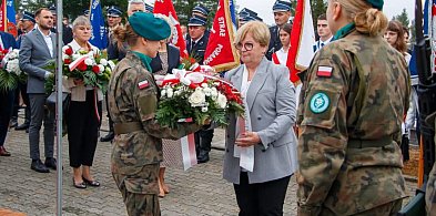 Pamięć, która nie gaśnie – hołd dla poległych lotników w Pawłosiowie [FOTO]-28491