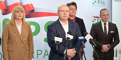 Przywrócono tablicę „Bircza” przy Grobie Nieznanego Żołnierza-30104