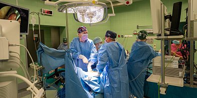 Nowoczesny, małoinwazyjny zabieg usunięcia guza płuc w USK-30858