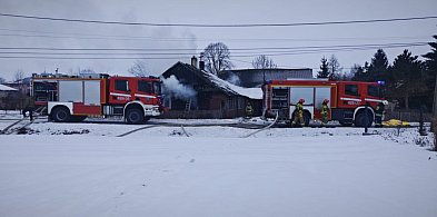 Kobieta zginęła w pożarze domu jednorodzinnego